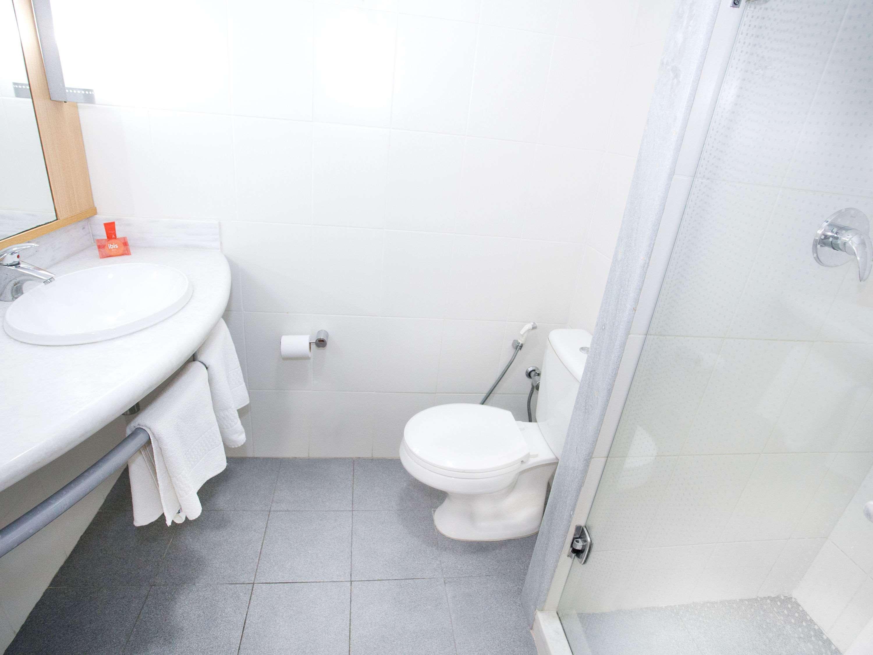 Ibis Feira De Santana Hotel ภายนอก รูปภาพ