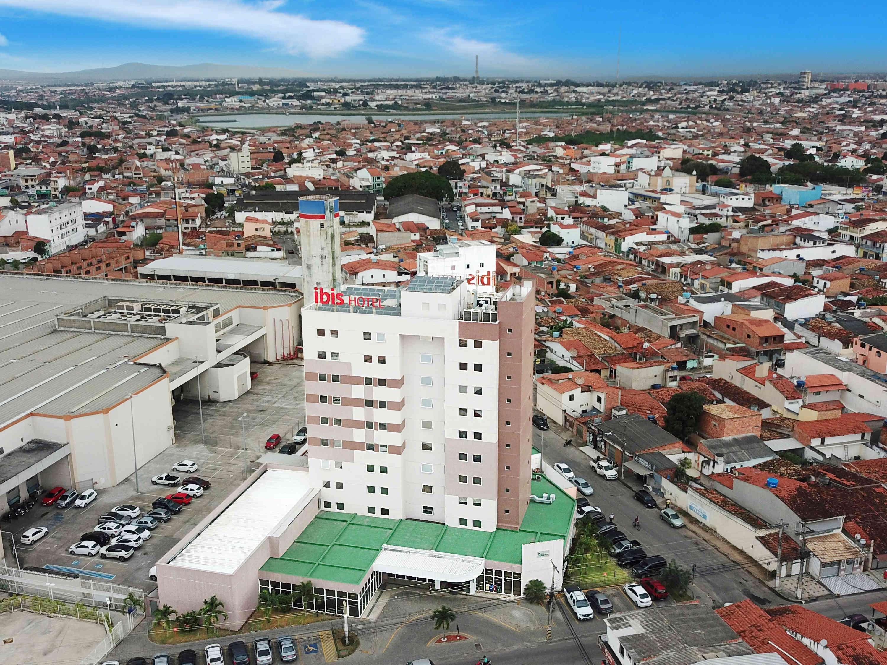 Ibis Feira De Santana Hotel ภายนอก รูปภาพ
