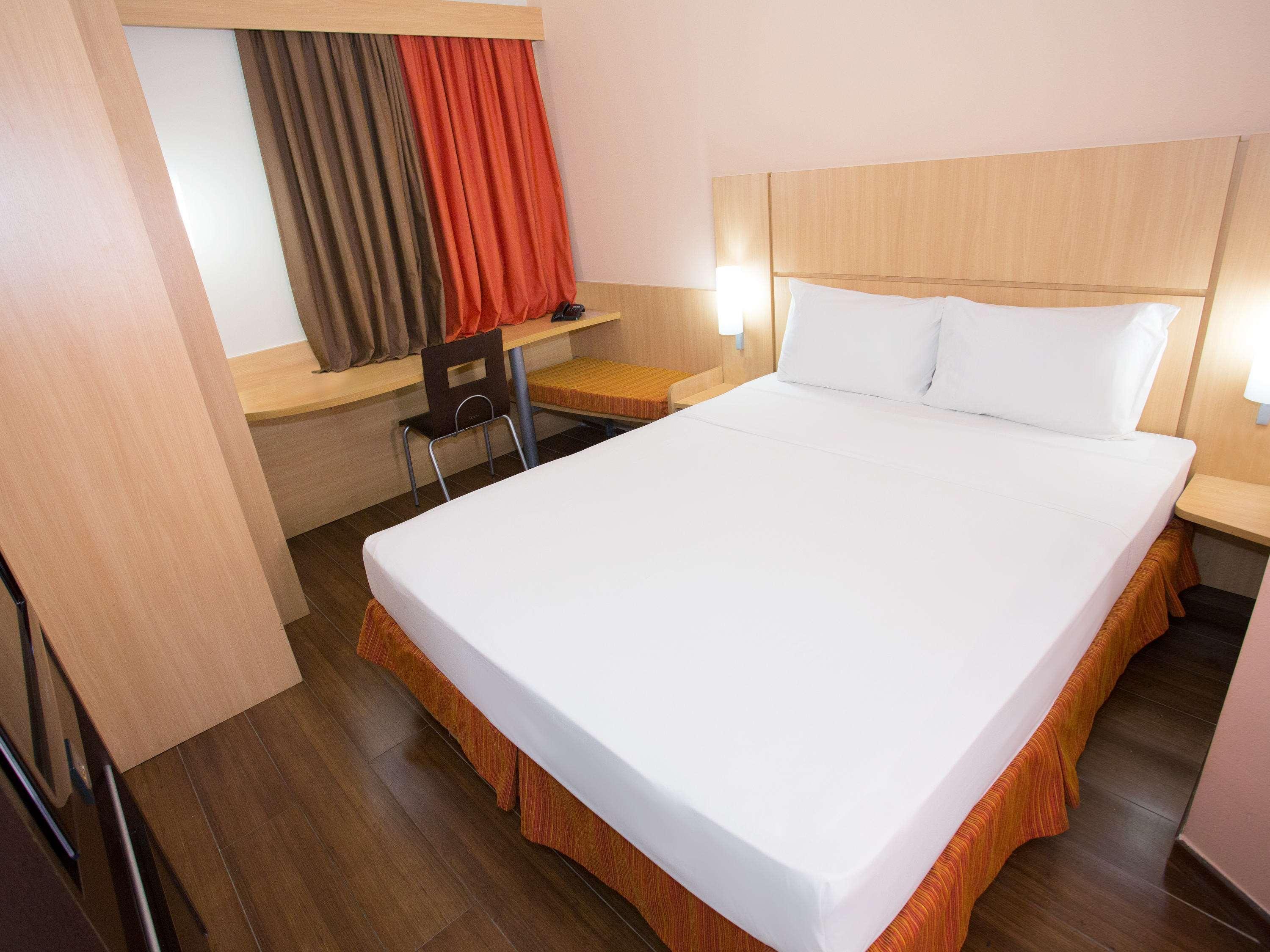 Ibis Feira De Santana Hotel ภายนอก รูปภาพ