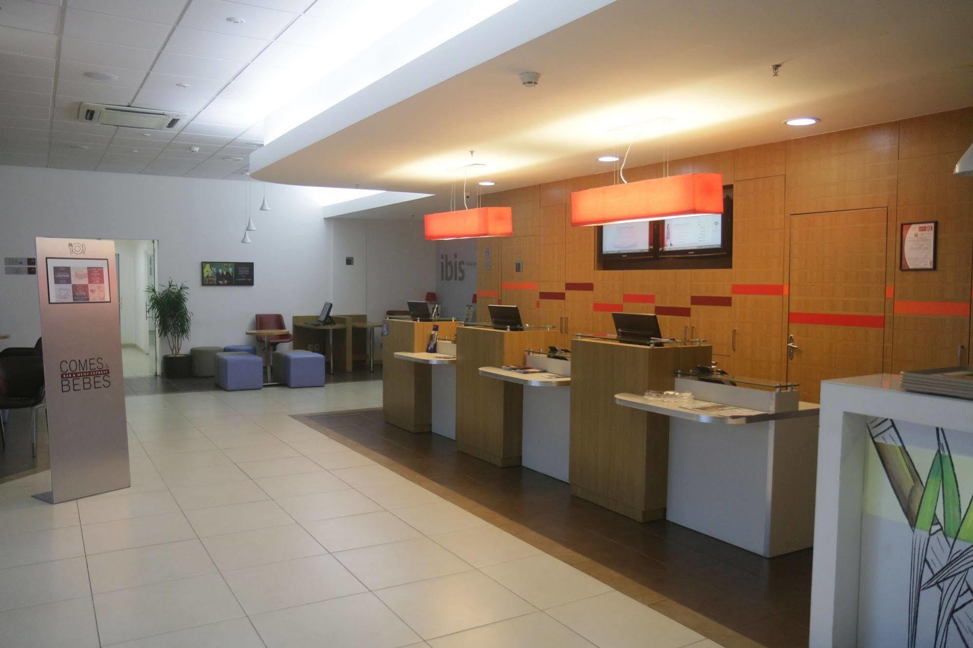 Ibis Feira De Santana Hotel ภายนอก รูปภาพ