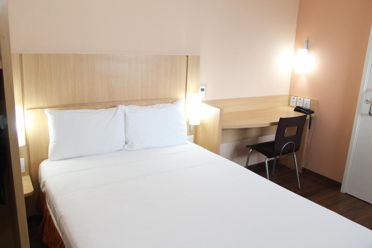 Ibis Feira De Santana Hotel ภายนอก รูปภาพ