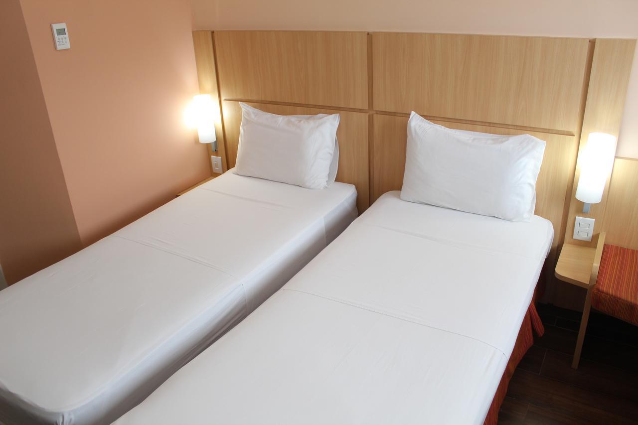 Ibis Feira De Santana Hotel ภายนอก รูปภาพ